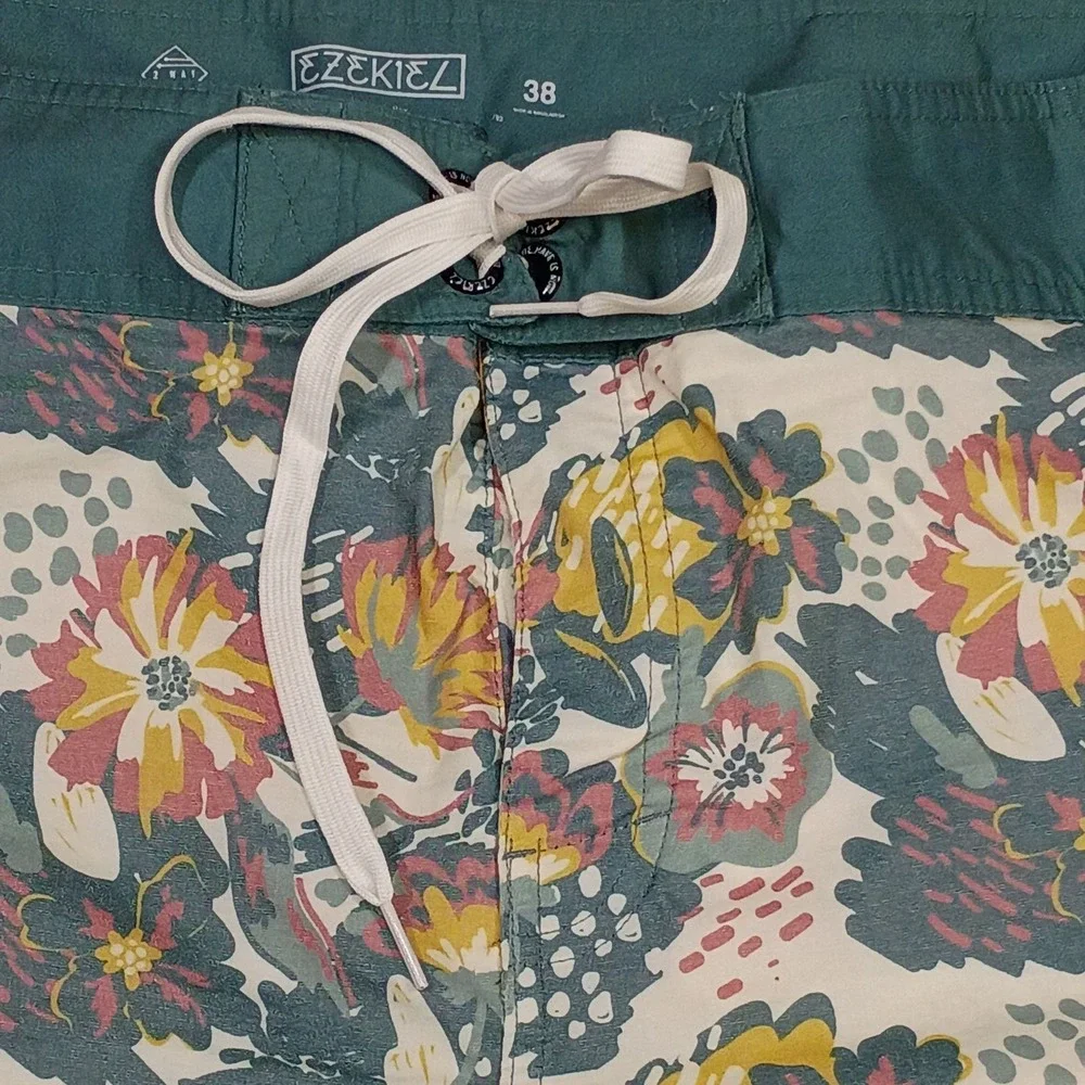 Ezekiel Shorts Mens 38 Multicolor Swim Trunks Floral Drawstring‎ Surf Tropical